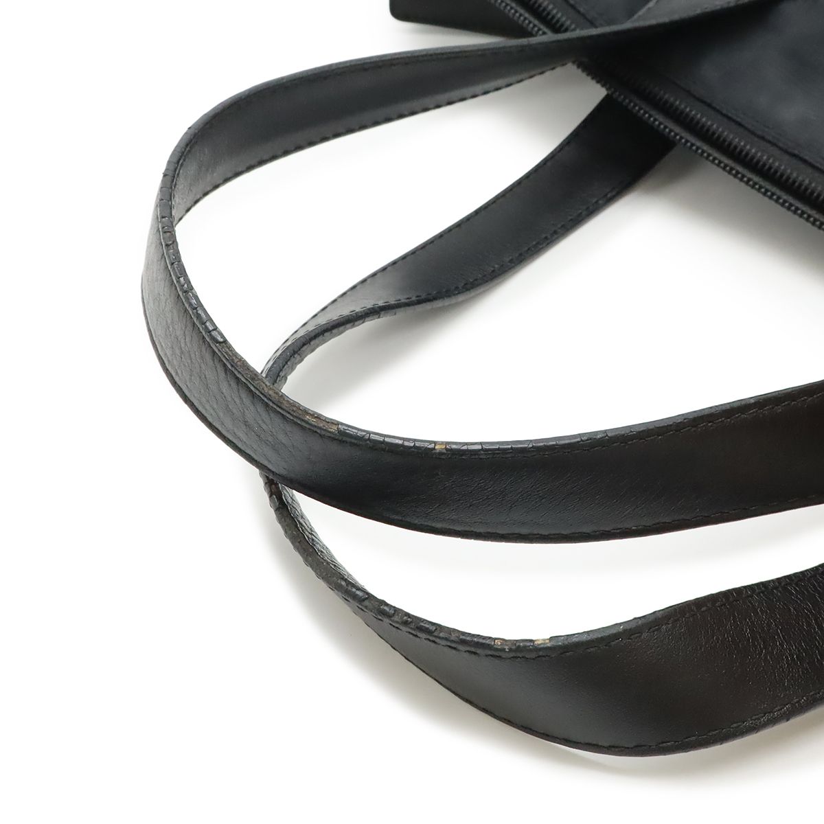 Chanel New Travel Leather — view 4