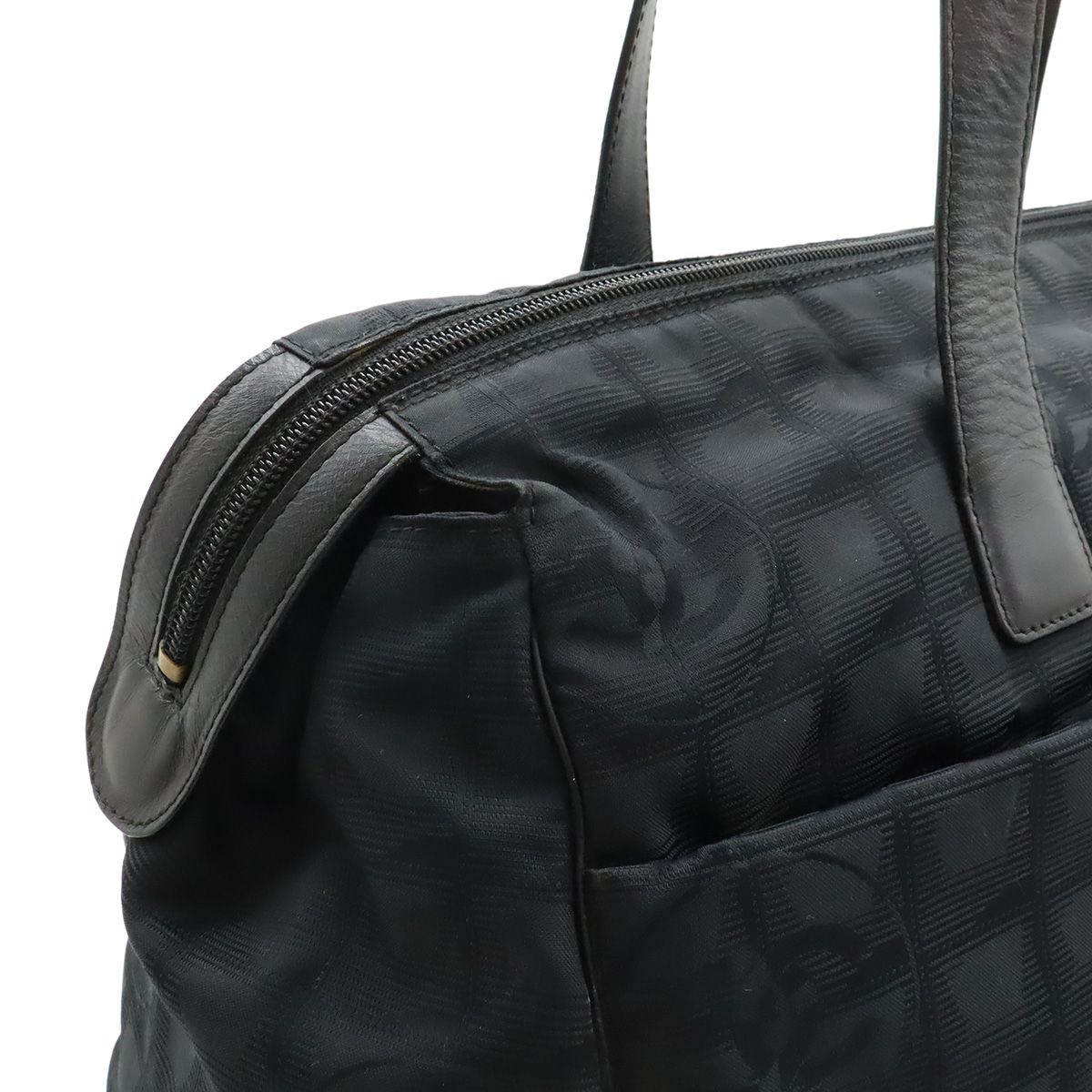 Chanel New Travel Leather — view 7