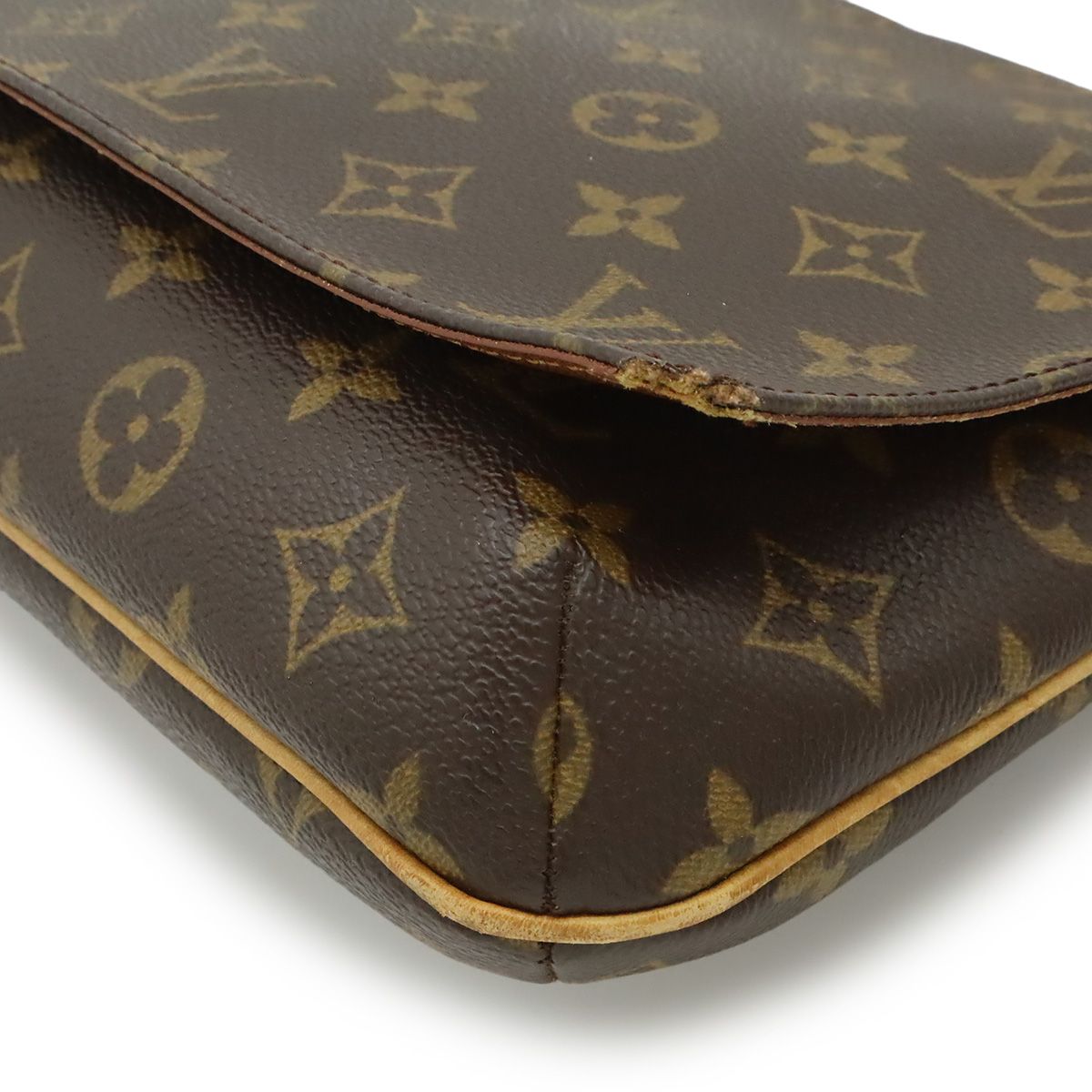 Louis Vuitton Monogram Musette Tango Long Shoulder Bag — view 3