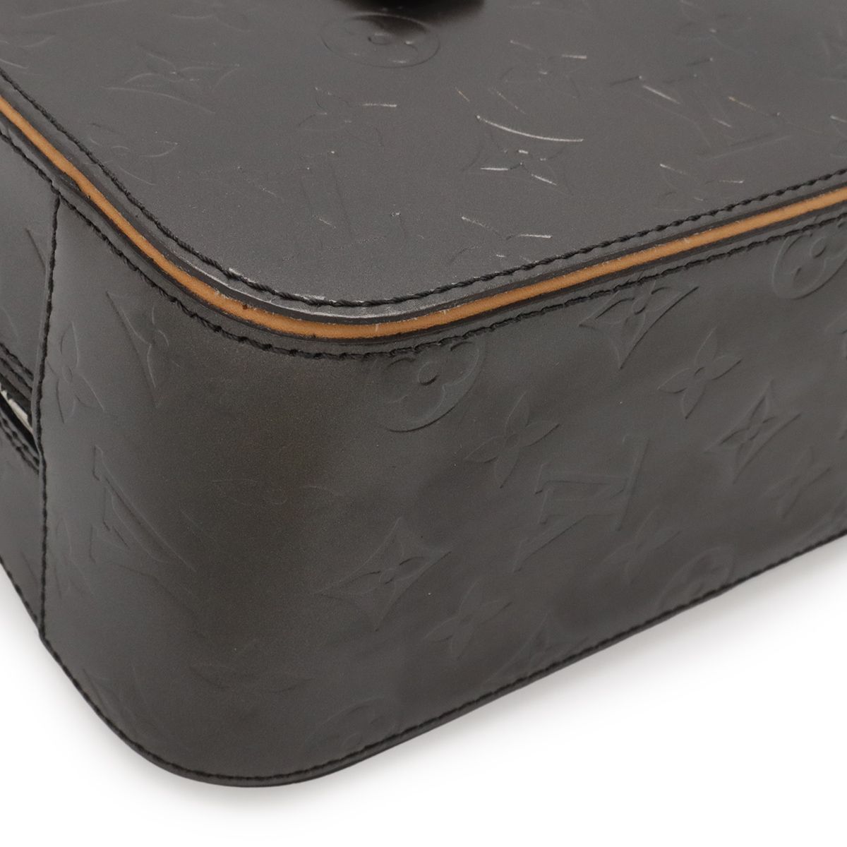 Louis Vuitton Monogram Matte Shelton Handbag Noir Black — view 3