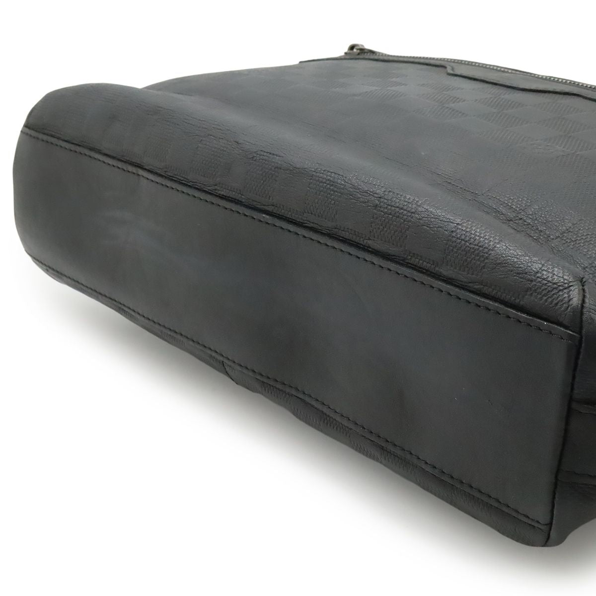 Louis Vuitton Damier Infini Calypso MM Shoulder Bag Onyx Black — view 3