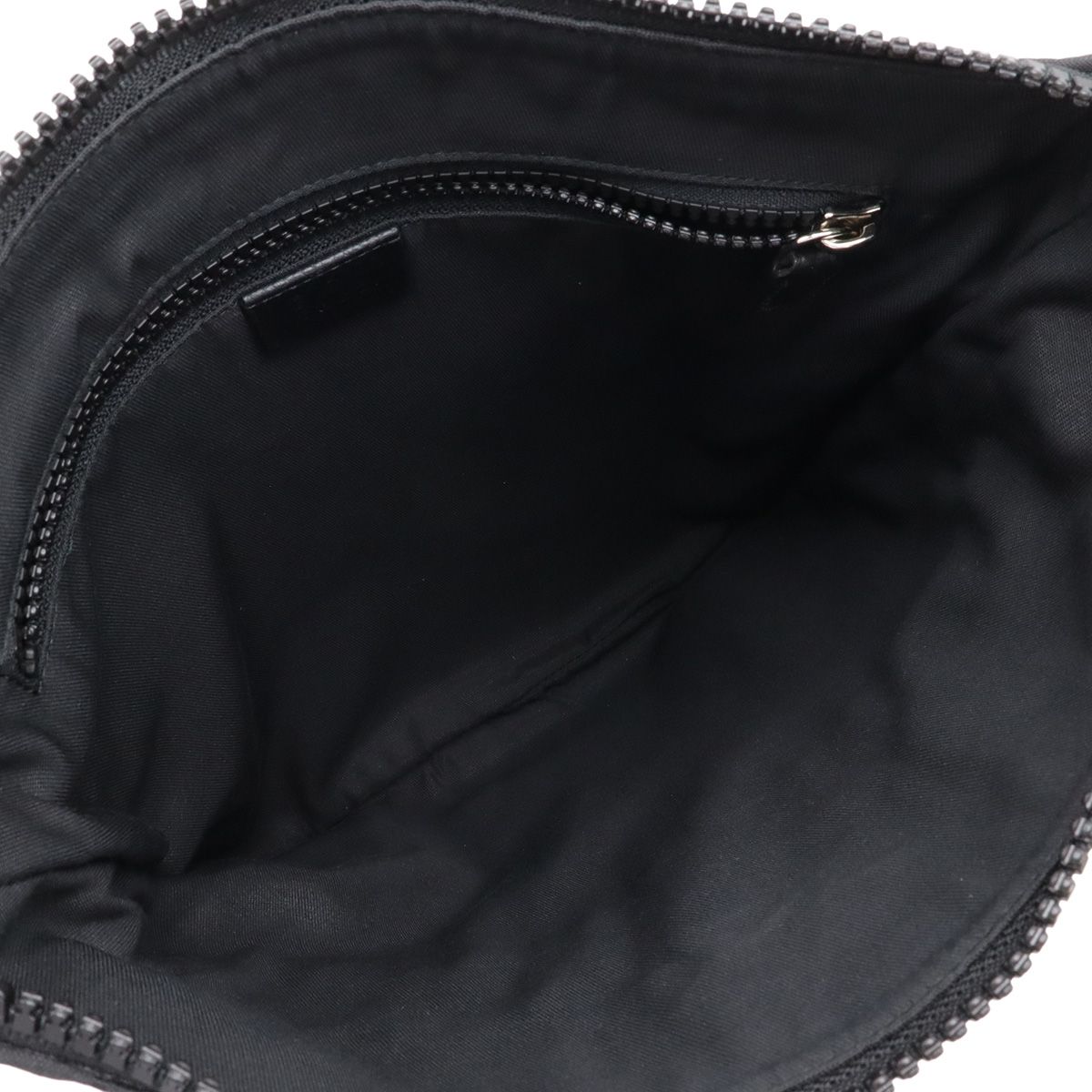 Gucci GG Nylon Shoulder Bag Crossbody Depth Leather Black Gray — view 6