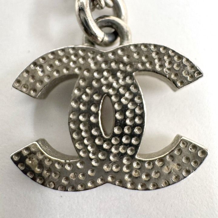 Chanel Necklace CC Logo Rhinestone Silver — view 3