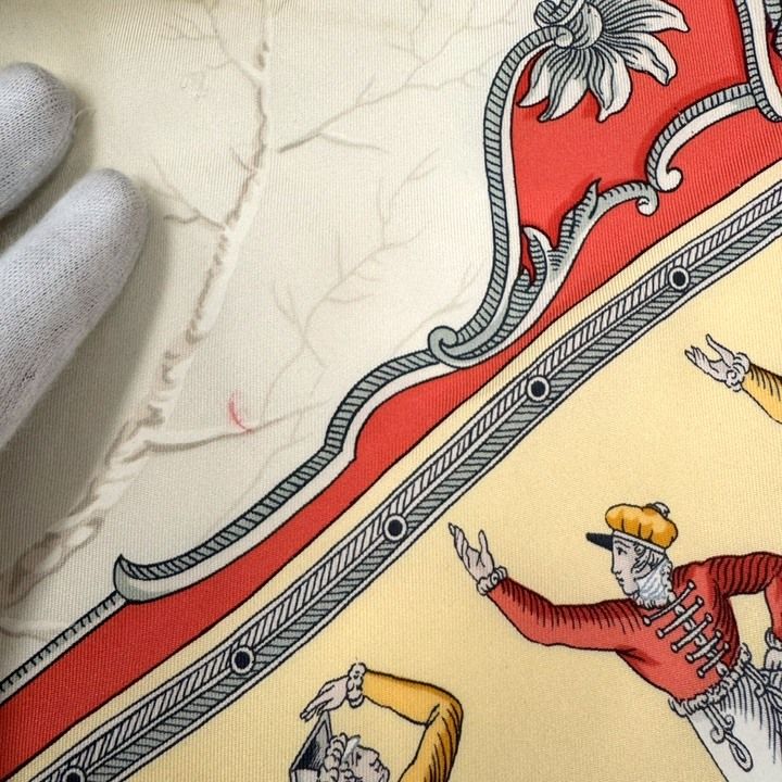 Hermes Carre 90 Joy on Ice Plaisirs du Froid Red Ivory Silk Scarf — view 6