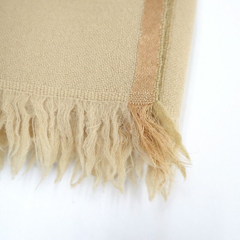 Gucci Large Shawl Beige Pink 95% Wool 5% Silk — view 4