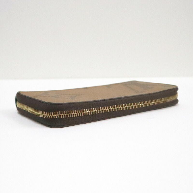 Louis Vuitton Zippy Wallet Monogram Giant Reverse Brown — view 3