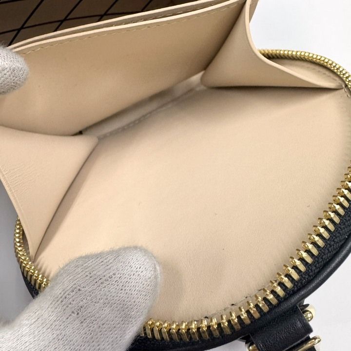 Louis Vuitton Mini Boite Chapeau Shoulder Bag Monogram Reverse — view 9