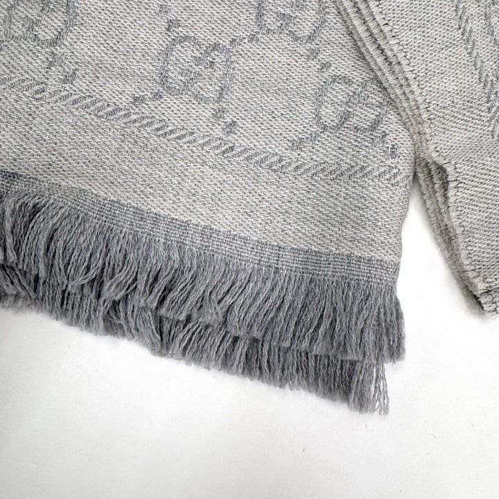 Gucci Shawl GG Pattern Gray Wool 08.338.986 — view 3