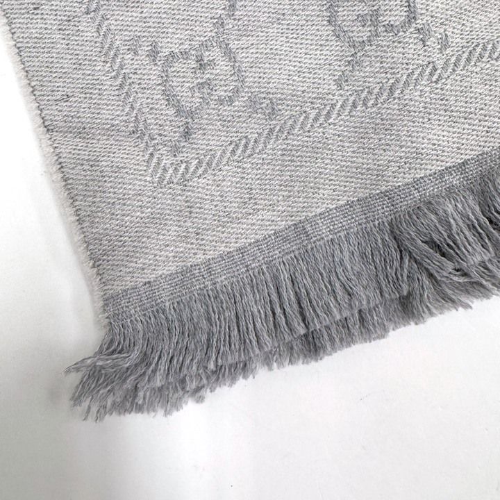 Gucci Shawl GG Pattern Gray Wool 08.338.986 — view 2