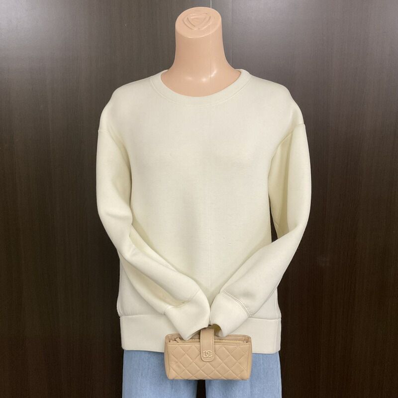 Chanel Quilted Mini Pouch Handbag Lambskin Beige Gold — view 9