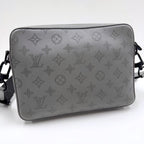 Louis Vuitton Duo Messenger Monogram Shadow Gray Black — view 2