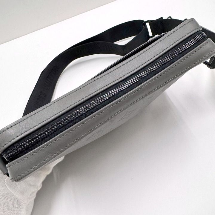Louis Vuitton Duo Messenger Monogram Shadow Gray Black — view 3