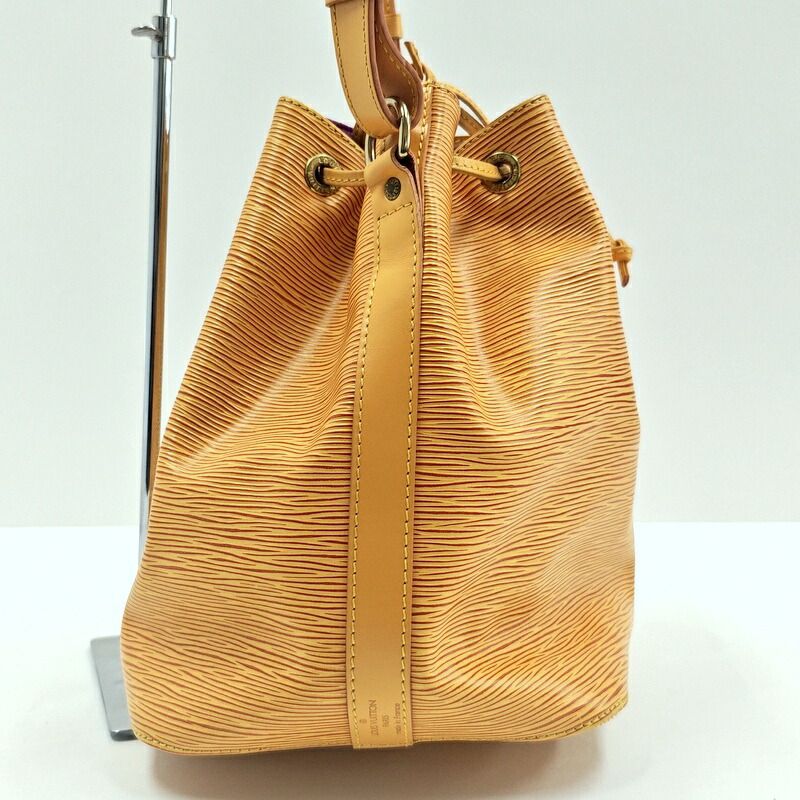 Louis Vuitton Petit Noe Shoulder Bag Epi Tassili Yellow — view 2