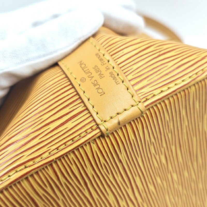 Louis Vuitton Petit Noe Shoulder Bag Epi Tassili Yellow — view 7