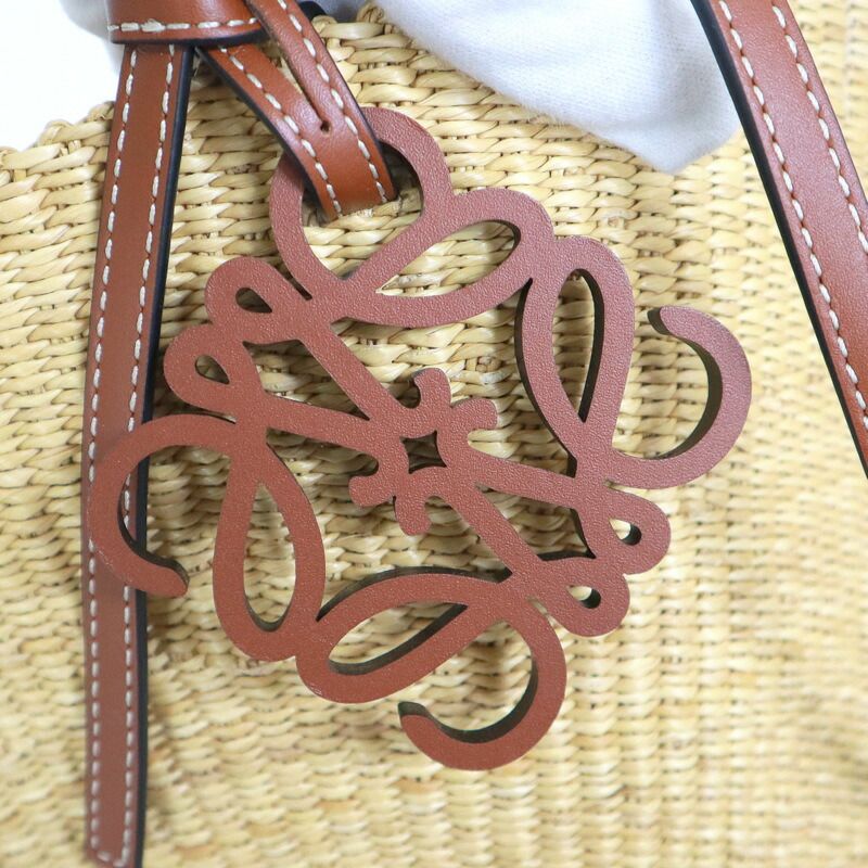 Loewe Shell Basket Bag Small Elephant Grass Leather Natural Pecan — view 7