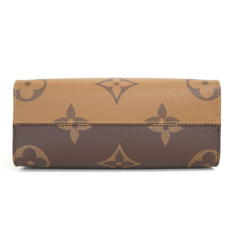 Louis Vuitton On The Go PM 2-Way Shoulder Bag Monogram Giant Reverse — view 4