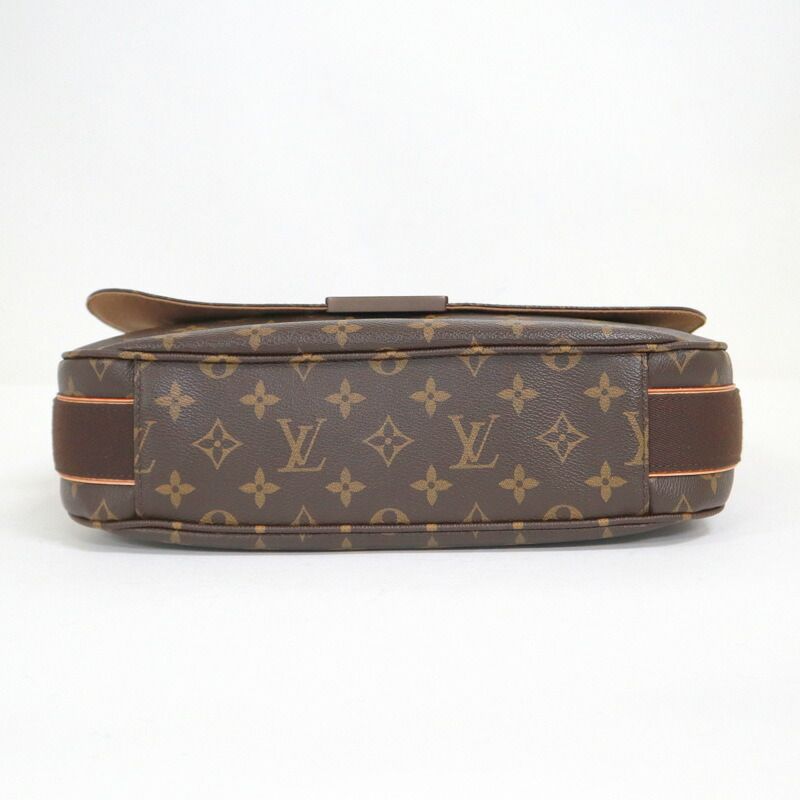Louis Vuitton Messenger MM Bob le Shoulder Bag Monogram Brown — view 3