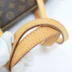 Louis Vuitton Totally MM Shoulder Bag Monogram Brown — view 7