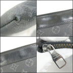 Louis Vuitton Pochette Discovery Monogram Eclipse — view 5