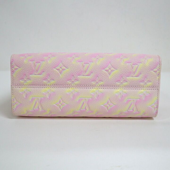 Louis Vuitton On The Go PM Monogram Empreinte Light Pink — view 4