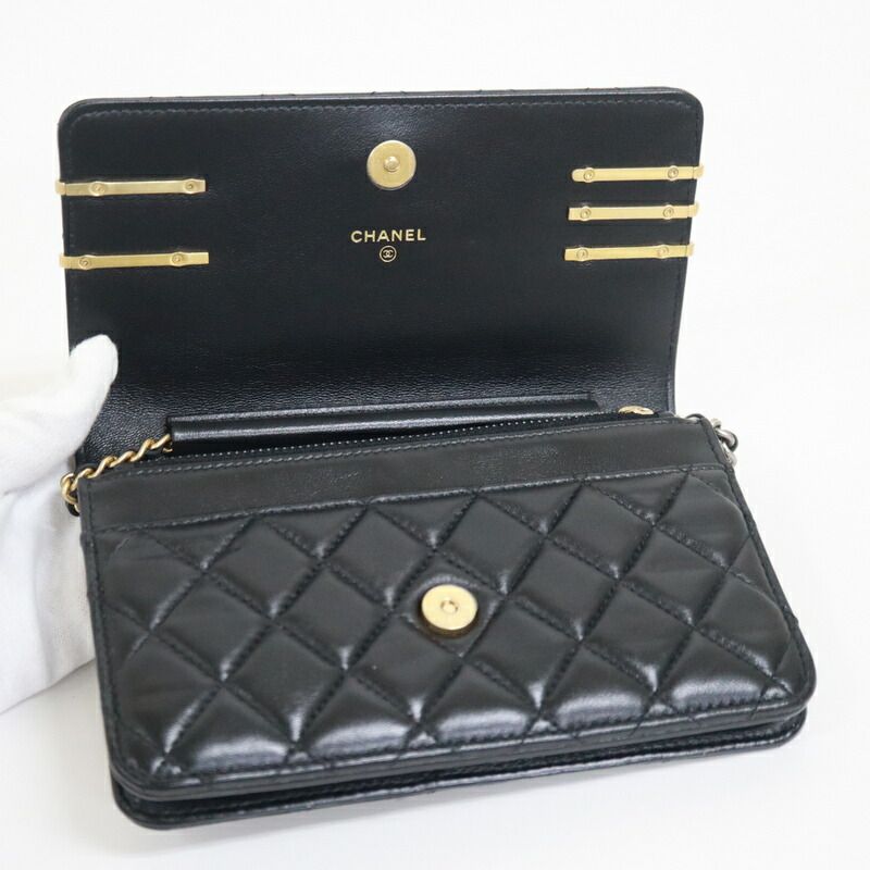 Chanel Quilted Chain Wallet 19 Lambskin Black Gold Silver — view 4