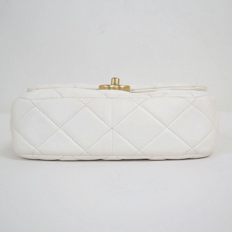 Chanel Quilted 21 Chain Shoulder Bag Small Flap White Lambskin X — view 4