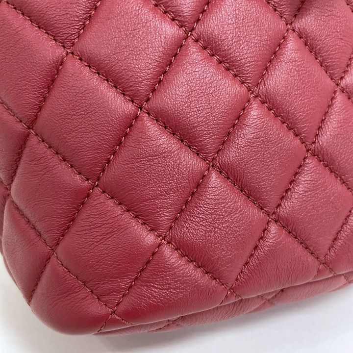 Chanel Chain Backpack Quilted Lambskin Red Gold — view 4