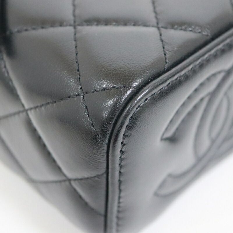 Chanel Vanity Chain Shoulder Bag Lambskin Black Gold — view 3