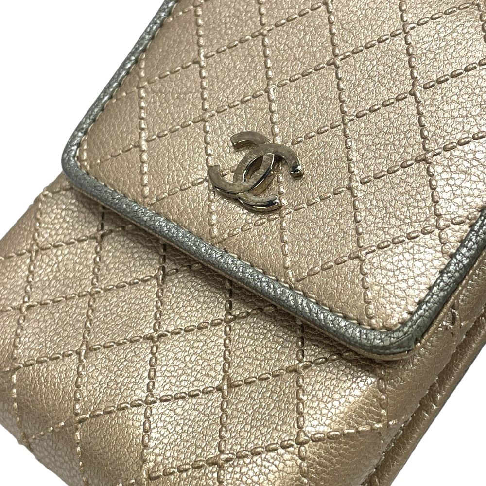 Chanel Bicolor CC Logo Cigarette Case Tobacco Multi Quilted Leather Hat Champagne — view 5