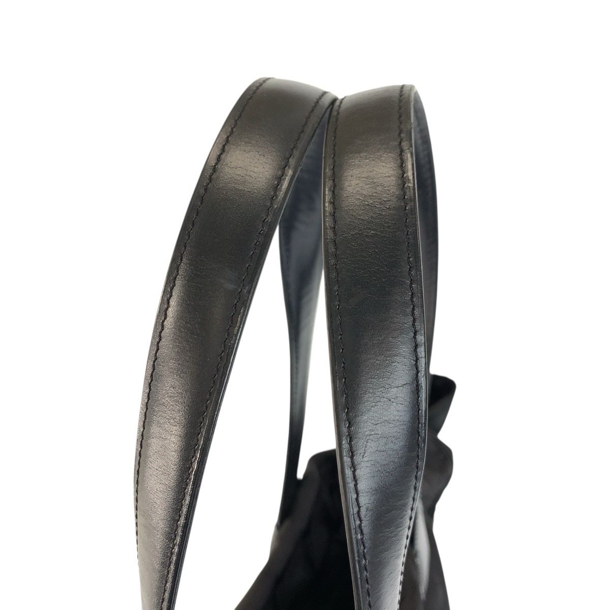 Chanel New Travel Leather — view 8