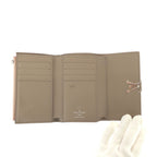 Louis Vuitton Portefeuille Capucines Compact Pink Silver Leather — view 8
