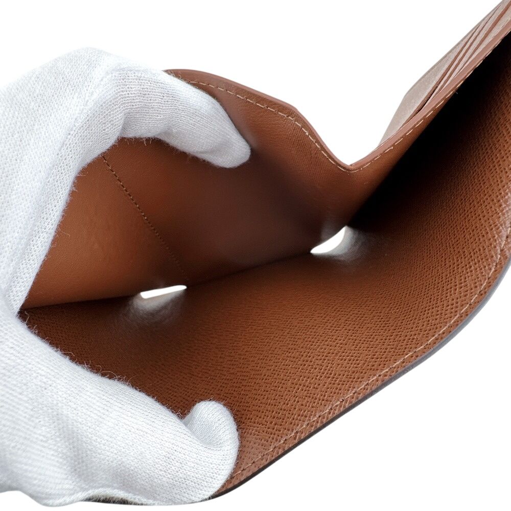 Louis Vuitton Portefeuille Victorine Trifold Wallet — view 6