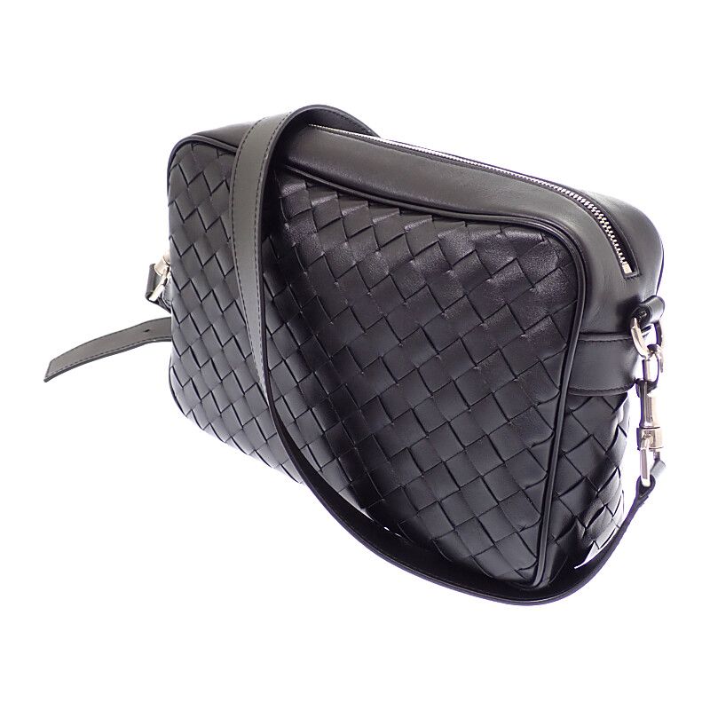 Bottega Veneta Intrecciato Camera Shoulder Bag Calf Black — view 3