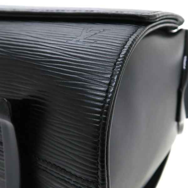 Louis Vuitton Epi Nocturne GM Shoulder Bag — view 6