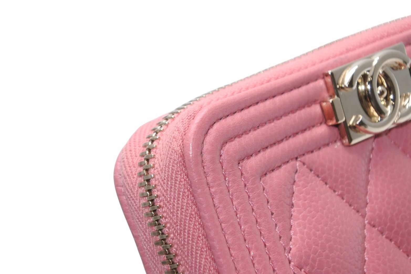 Chanel Boy Zip Coin Purse Stand CC Logo Caviar Leather — view 8
