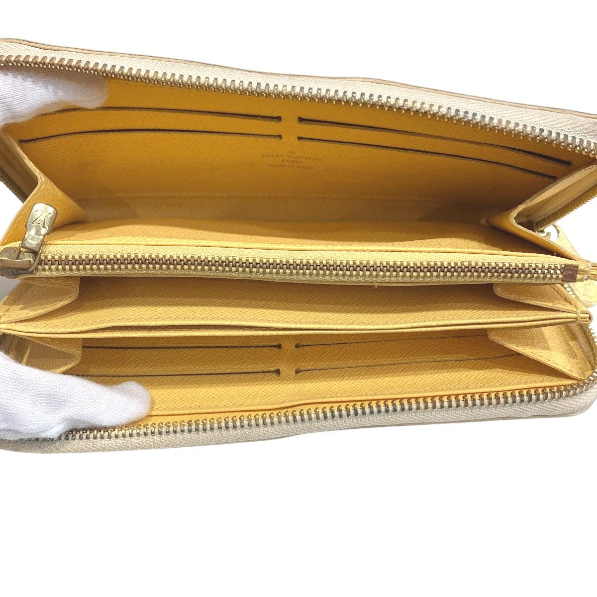 Louis Vuitton Illustre Zippy Wallet Limited — view 3