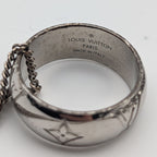 Louis Vuitton Monogram Ring Necklace LV Logo — view 7