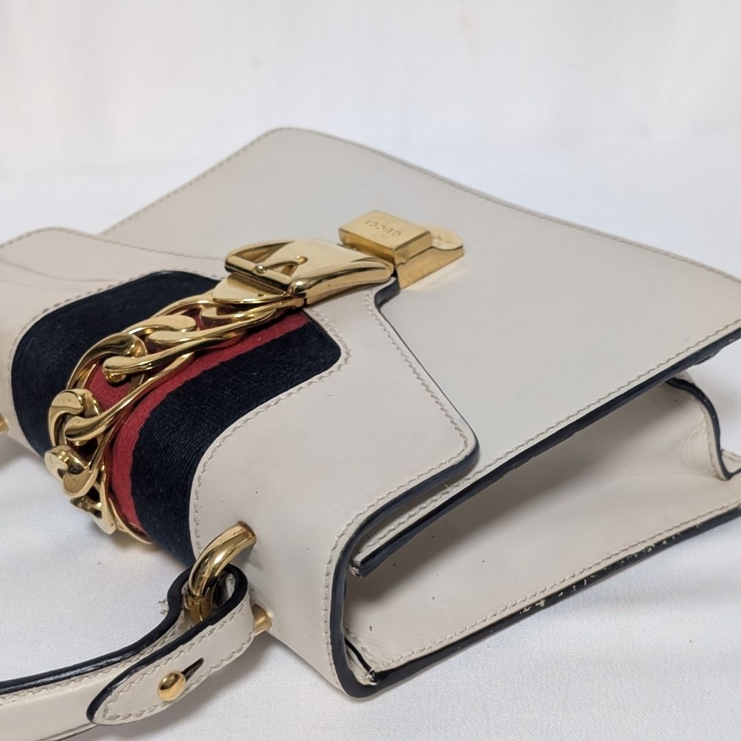 Gucci Sylvie Sherry Handbag — view 3