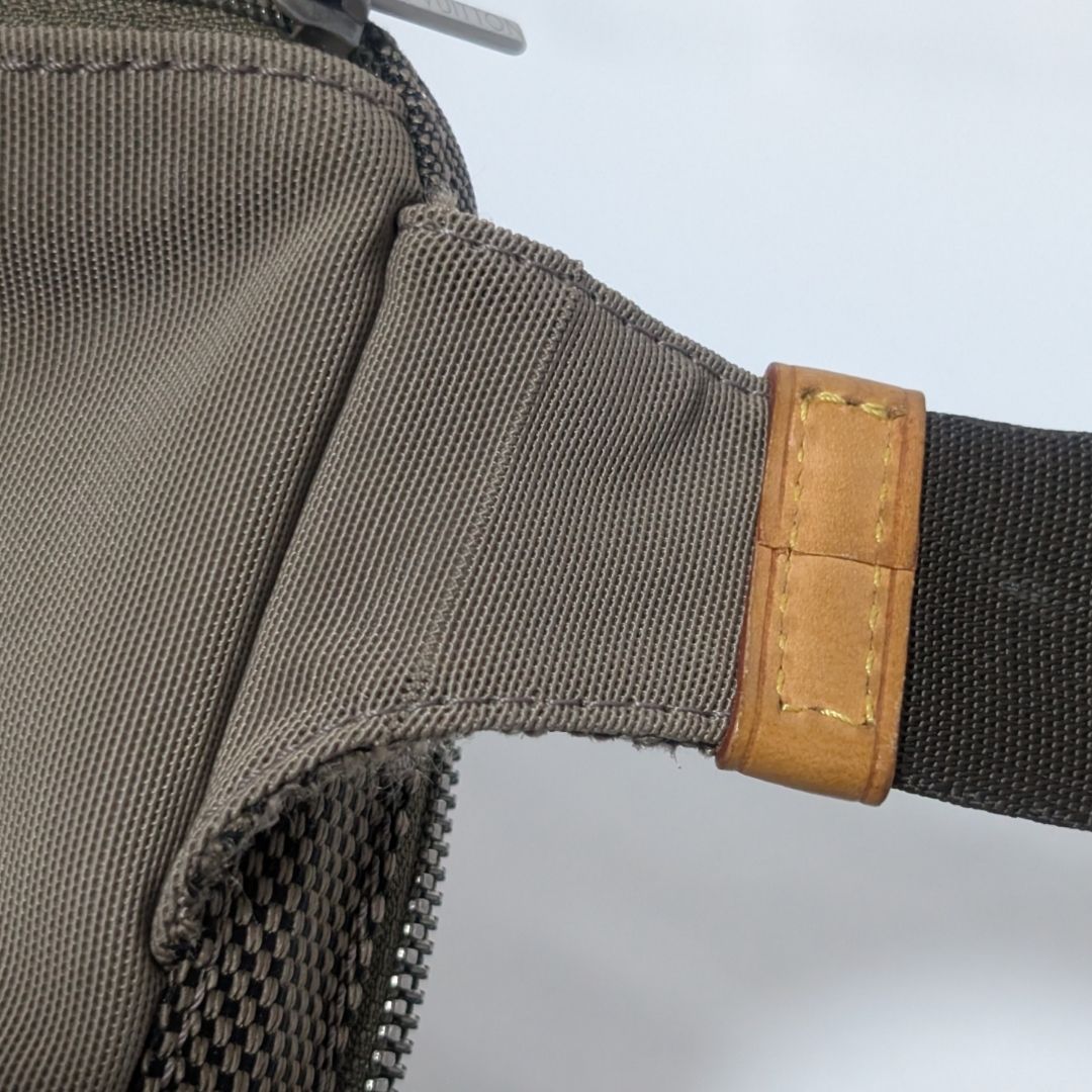Louis Vuitton Damier Geant Arche Belt Bag — view 8