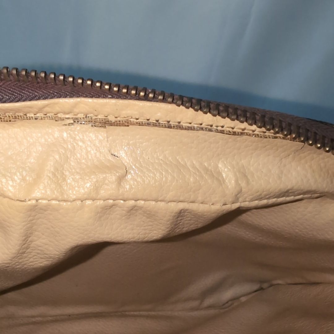 Louis Vuitton Trousse Toilette 26 Monogram Pouch — view 8