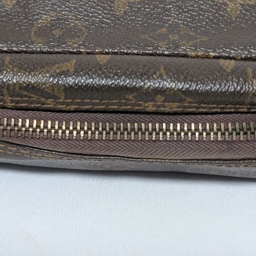 Louis Vuitton Trousse Toilette 26 Monogram Pouch — view 6