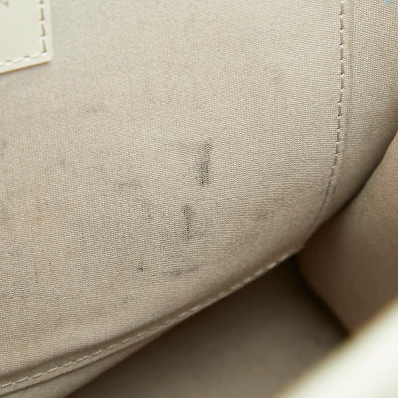 Louis Vuitton Epi Madeleine GM Tote Shoulder Bag Yvoir White Leather Yvoire — view 8