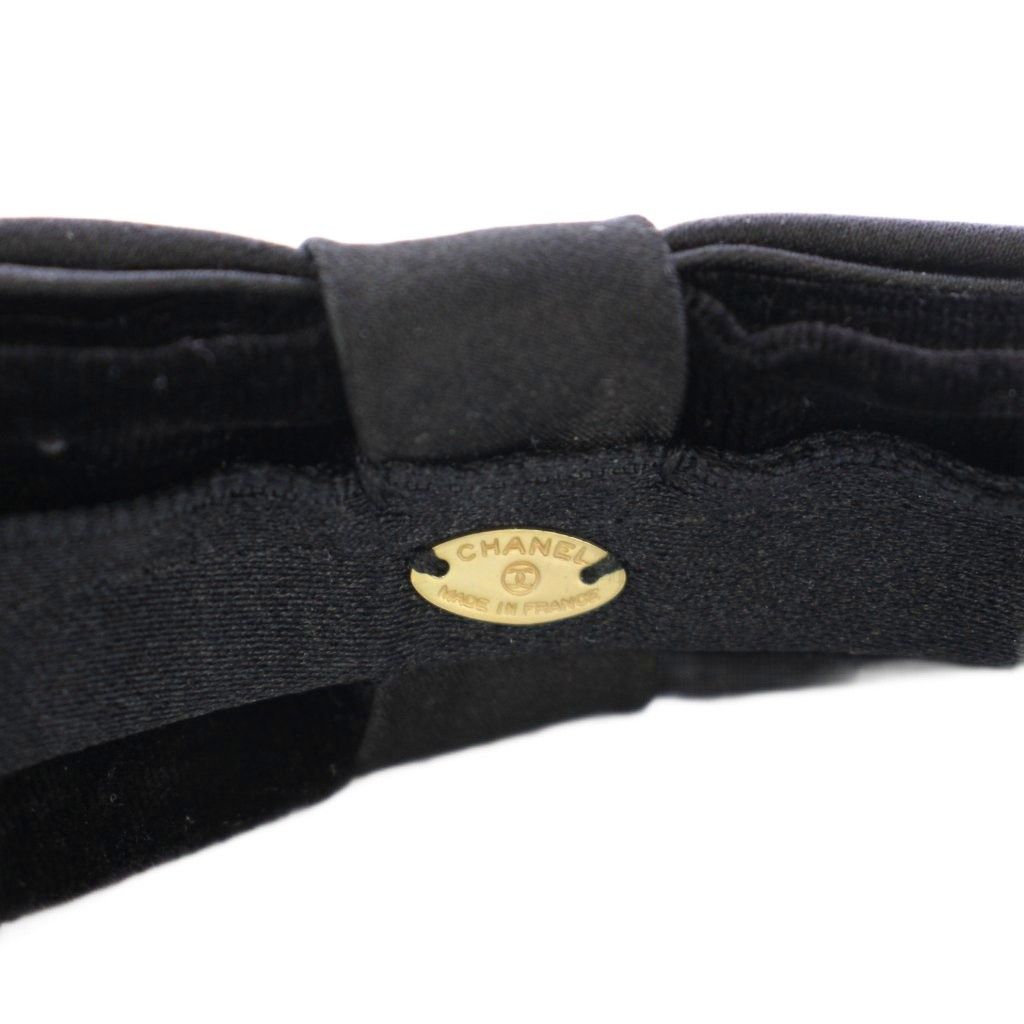Chanel Headband Ribbon Velvet Black TK Shoulder Bag — view 9