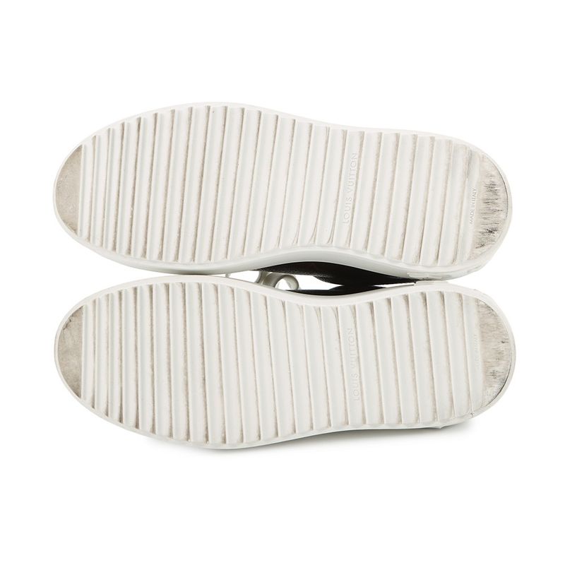 Louis Vuitton Sneakers Monogram Time Outline Leather 36