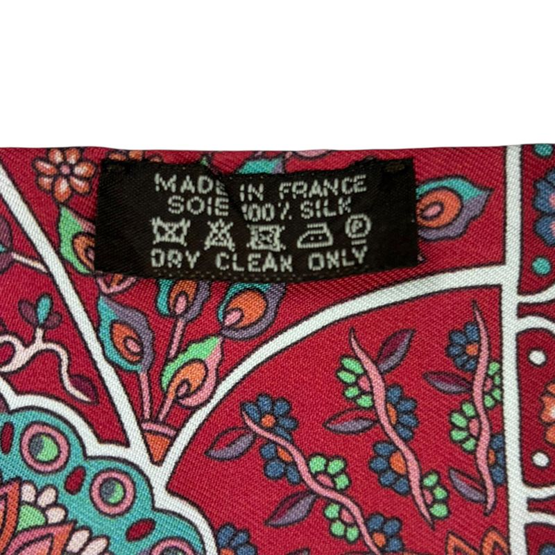 Hermes Twill Scarf Silk Au Pays Des Oiseaux Fleurs in the Land of Blooming
