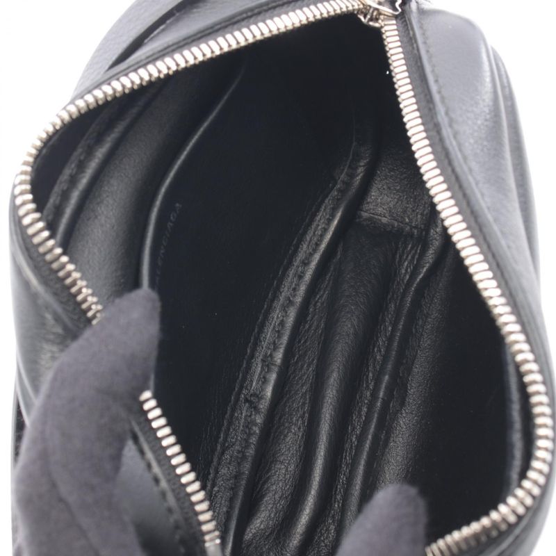 Balenciaga Shoulder Bag Everyday XS Black