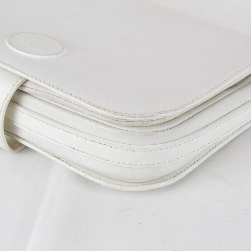 Gucci Vintage Shoulder Bag Leather White High