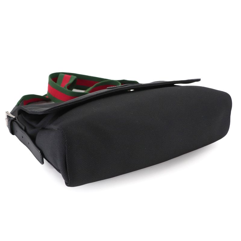 Gucci Sherry Main Item: Black