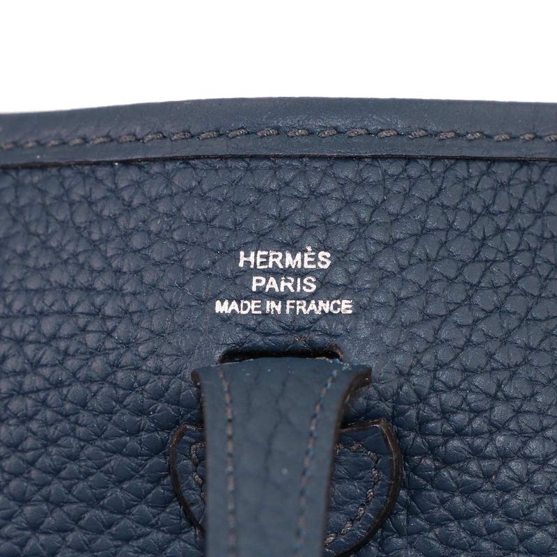 Hermes Evelyne Amazon TPM Shoulder Bag Taurillon Clemence Bourne