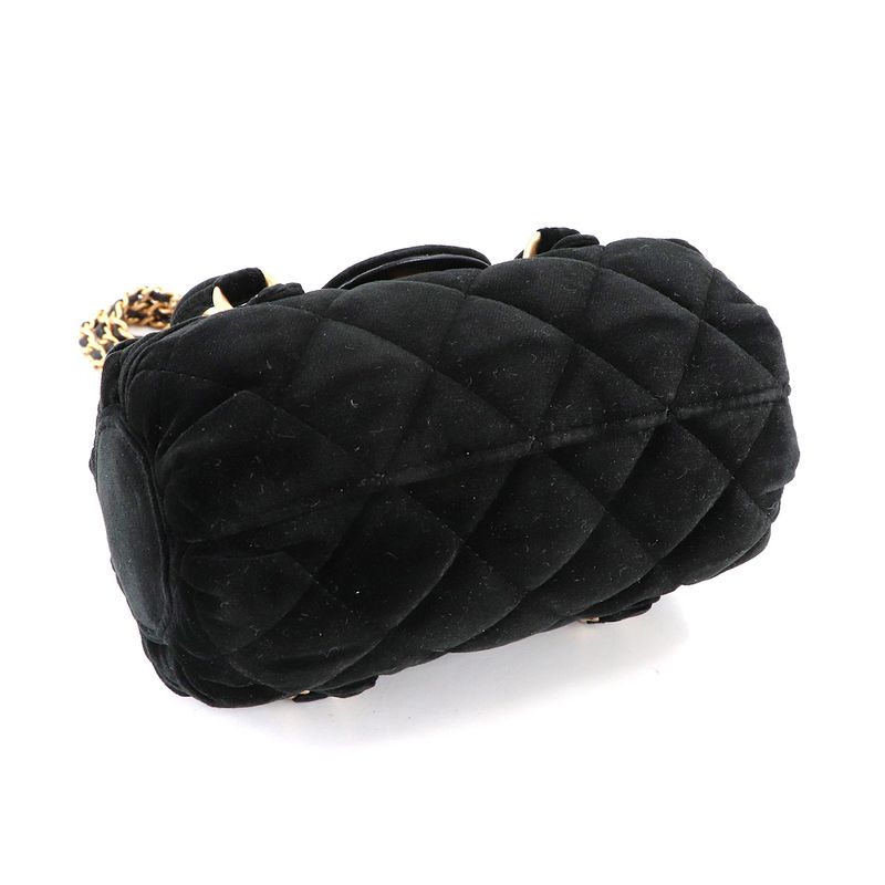 Chanel Quilted 2-Way Hand Chain Shoulder Bag Velvet Leather Main Item: Black